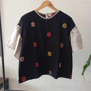 CORAZON BLACK FLOWERS W/ Linen Checkqered Sleeves