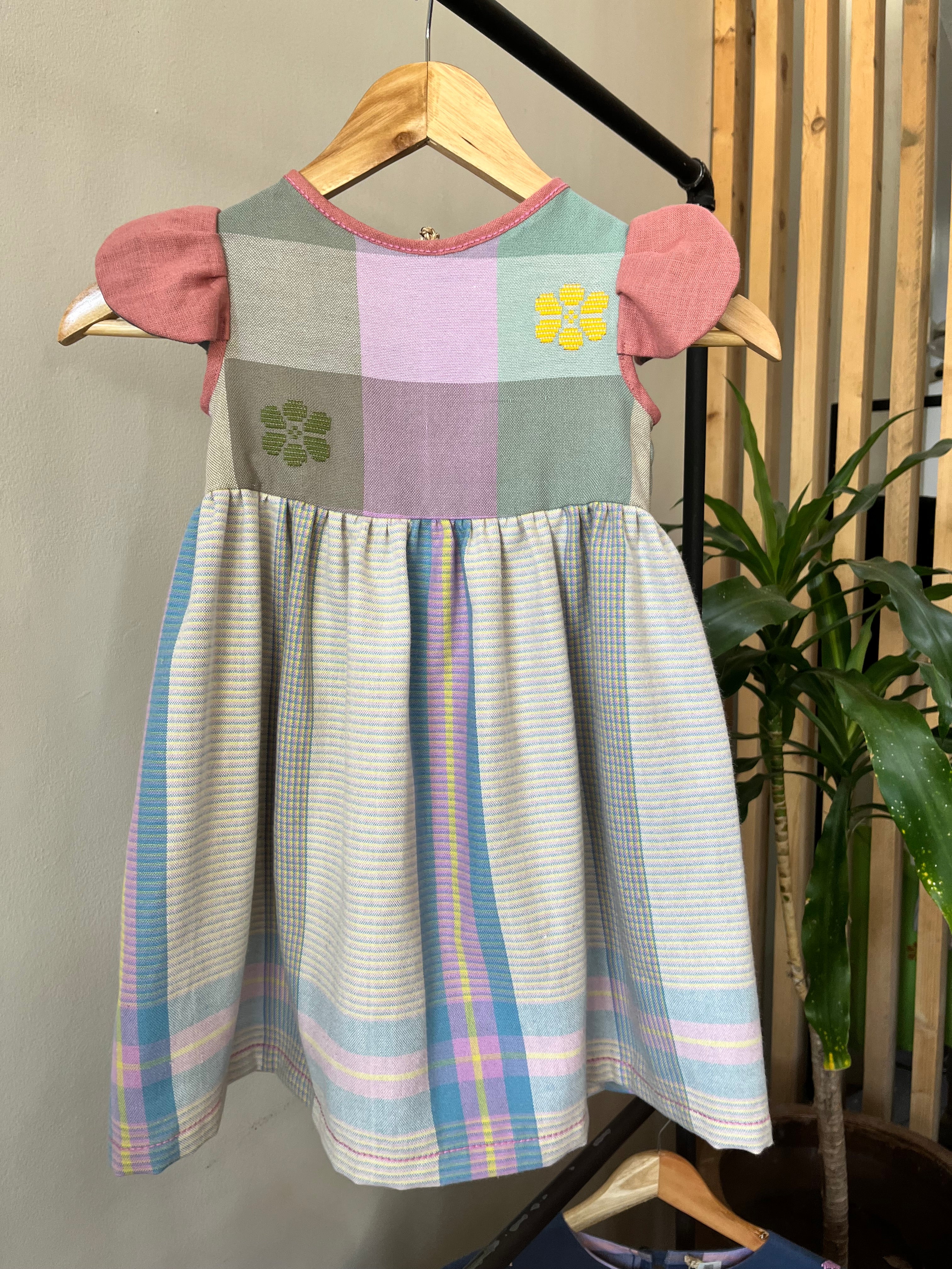 LITTLE MARIE : Cheska w/ hanna skirt (linen sleeves)*