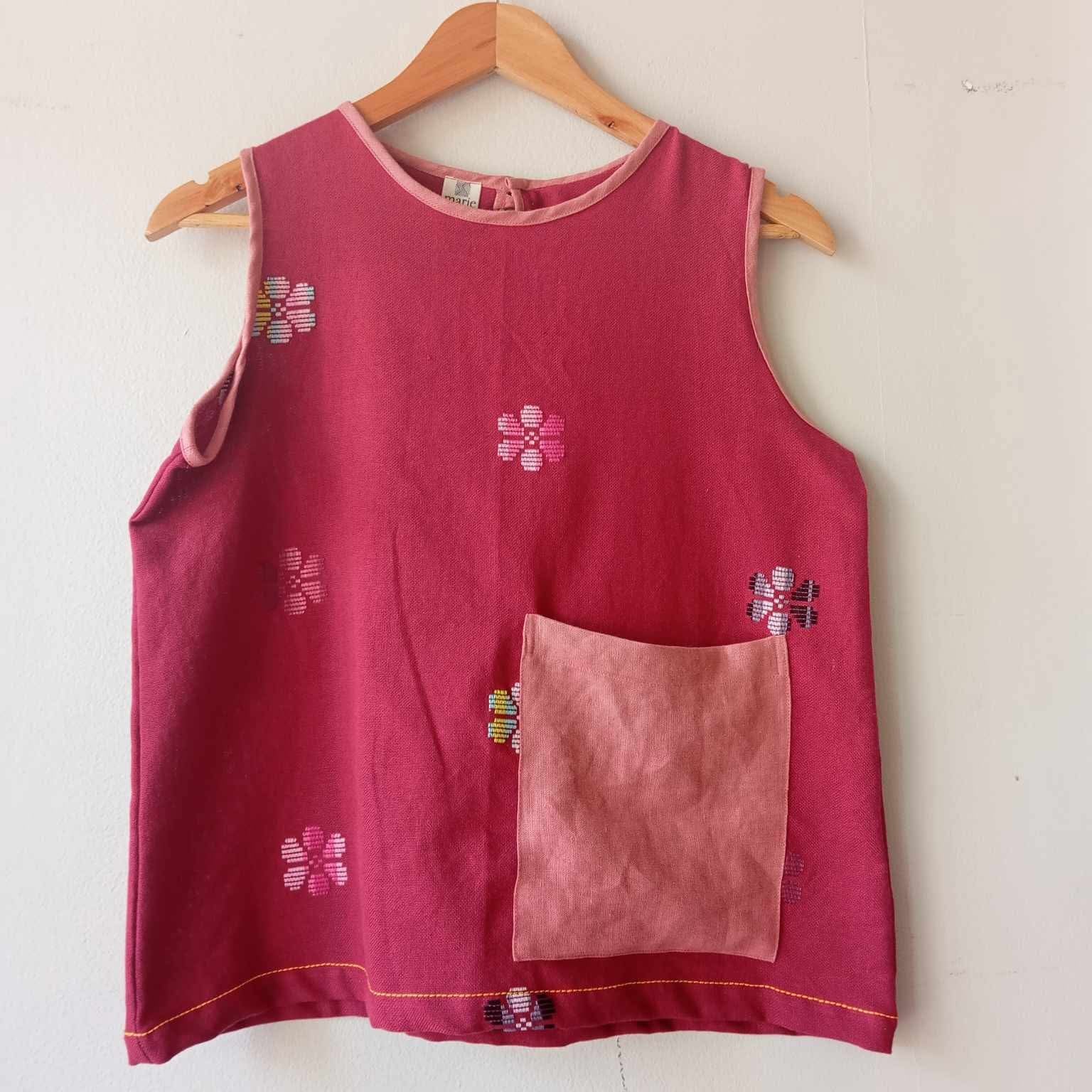 SLEEVELESS: RED FLOWERS W/ CORAL PINK LINEN POCKET