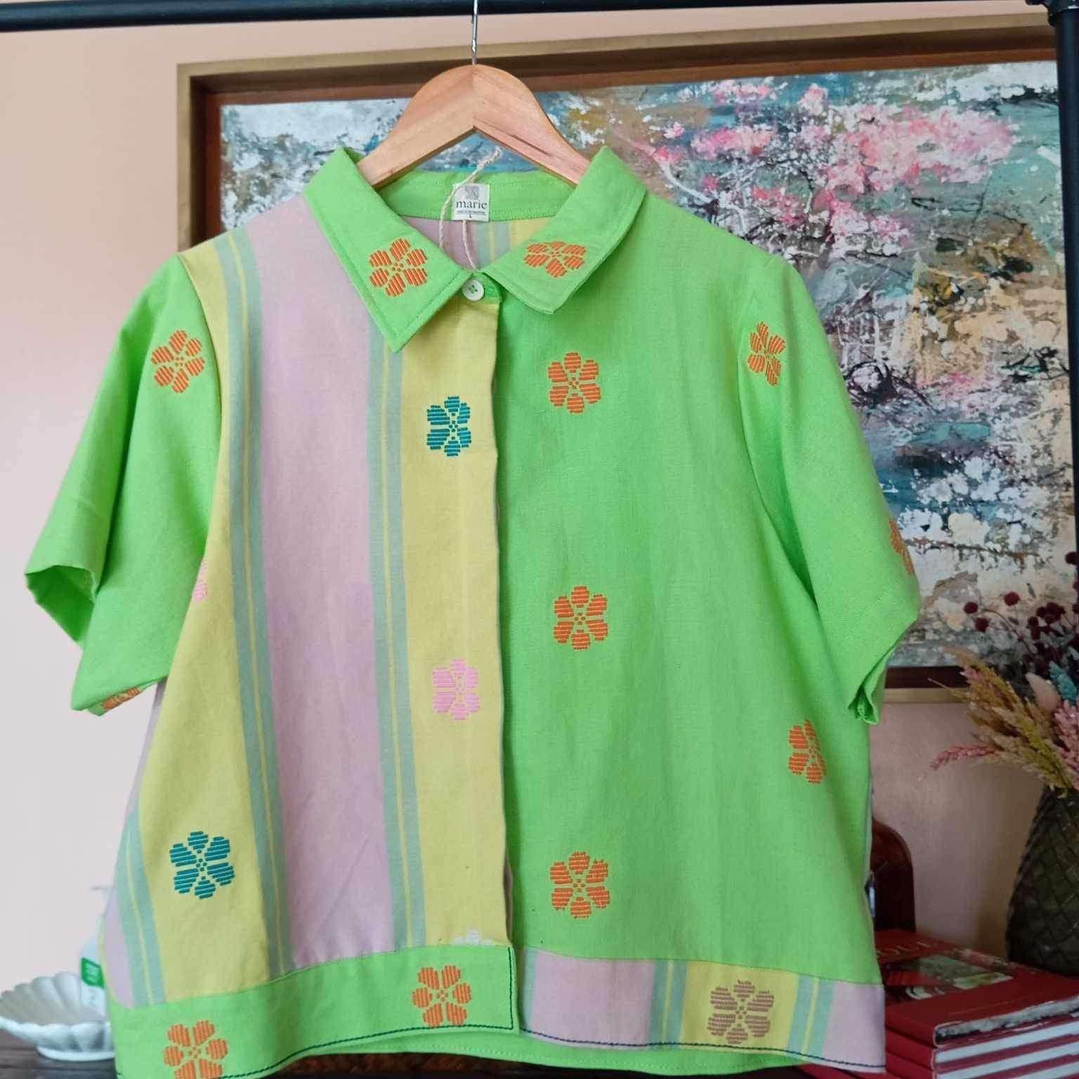 MARIKIT: MIX MARGARITA / NEON GREEN FLOWERS W/ NEON GREEN SLEEVES & COLLAR