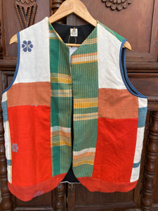 VEST VERSION 2: LARGE DESIGN 4