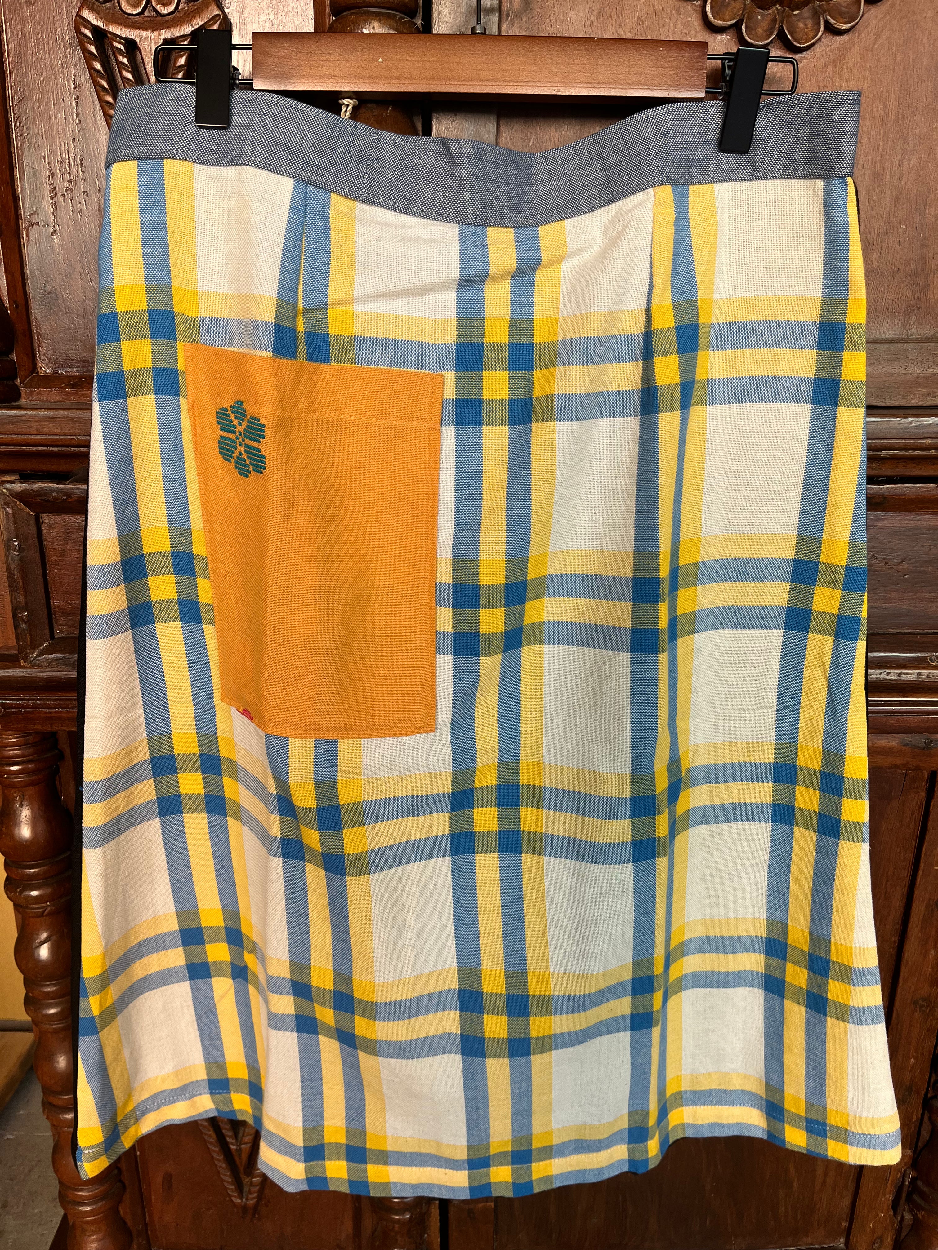 SKIRT: BETTINA Yellow pocket  (BLACK LINEN BACK)*