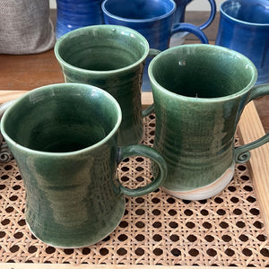 Green Mug by Oryoqi pottery