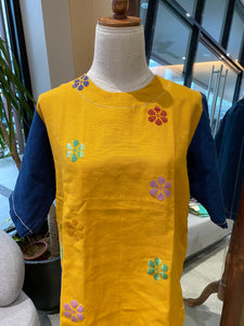 Classic V2: Sunny yellow Flowers/ blue linen sleeves