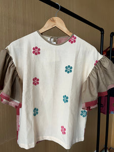 CORAZON: WHITE FLOWERS W/ BROWN SLEEVES/ LEONIDA BACK