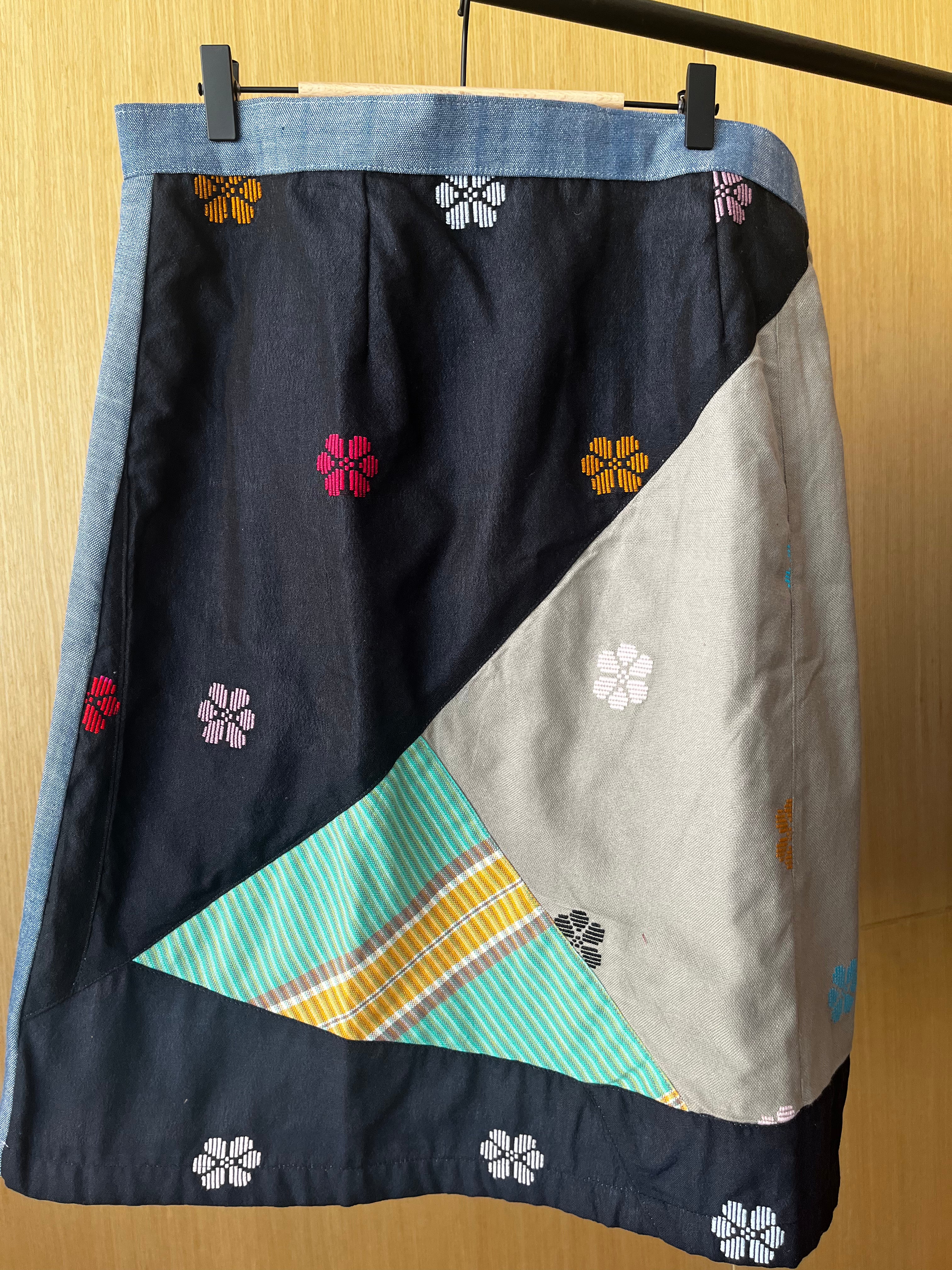 SKIRT: XL DESIGN 3