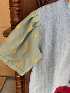 Classic v1: denim w/ grayish green HE sunflowers