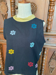 Pamana Sleeveless: Black Flowers /light yellow